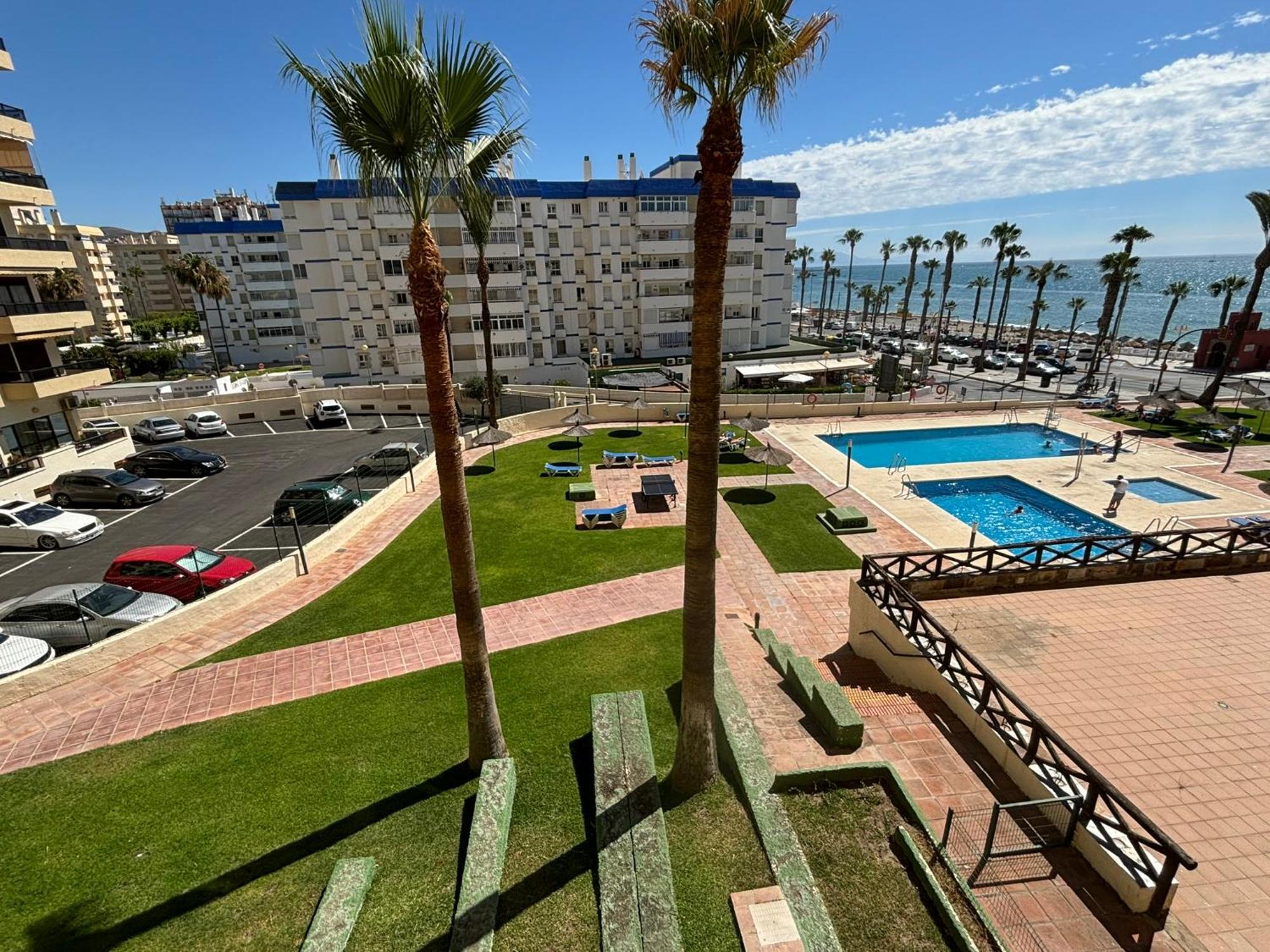 Aloha Playa Vistas Al Mar Appartement Benalmádena Buitenkant foto