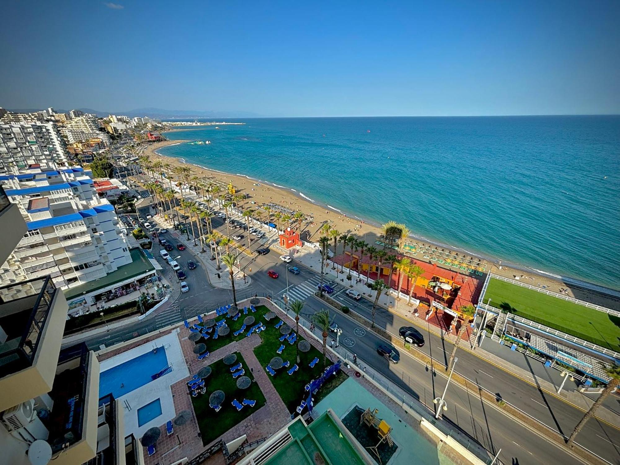 Aloha Playa Vistas Al Mar Appartement Benalmádena Buitenkant foto