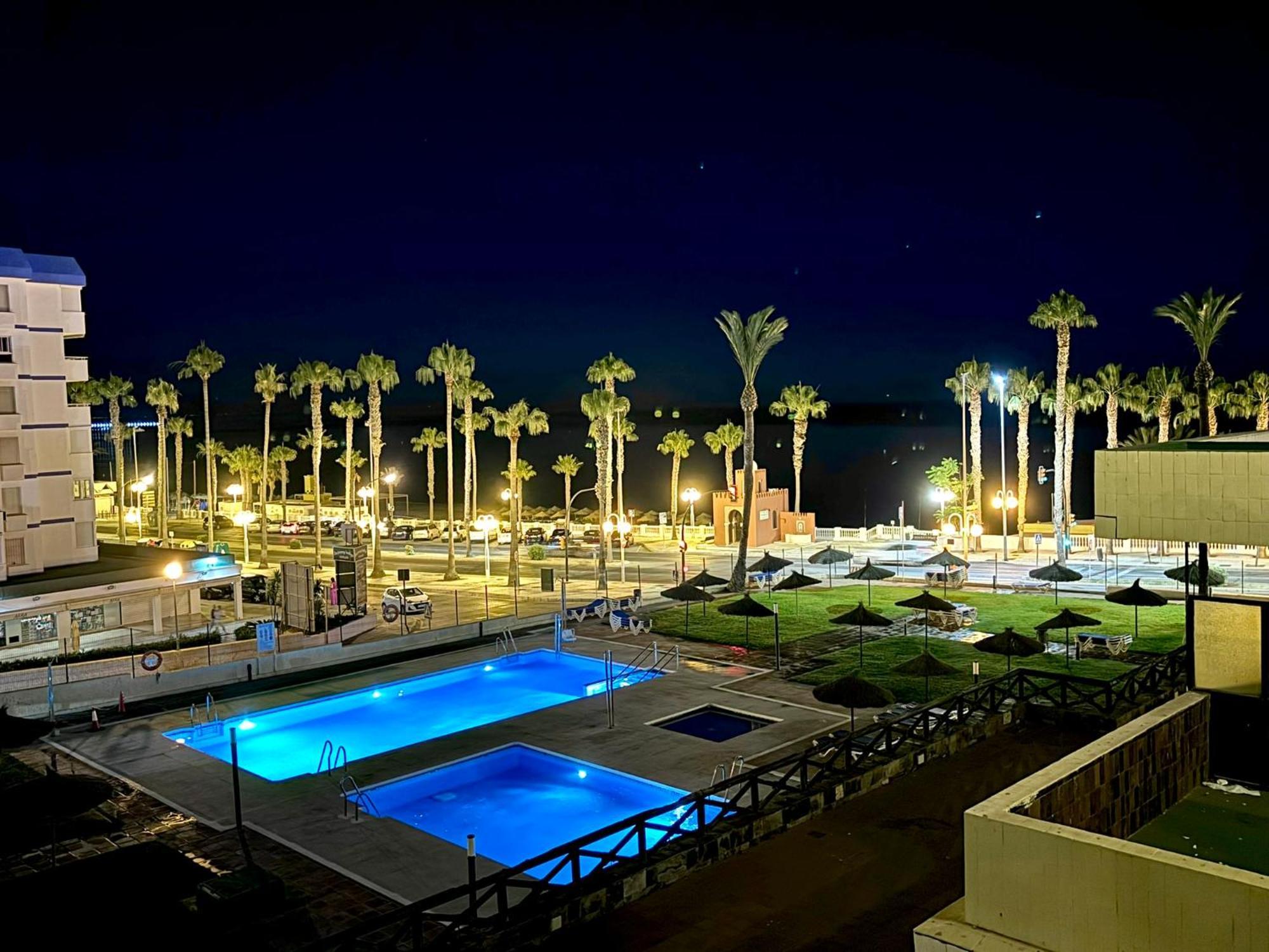 Aloha Playa Vistas Al Mar Appartement Benalmádena Buitenkant foto