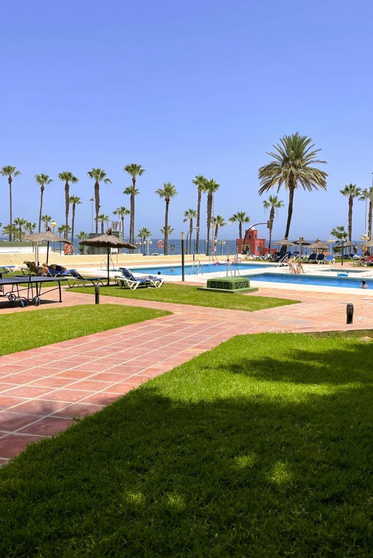 Aloha Playa Vistas Al Mar Appartement Benalmádena Buitenkant foto