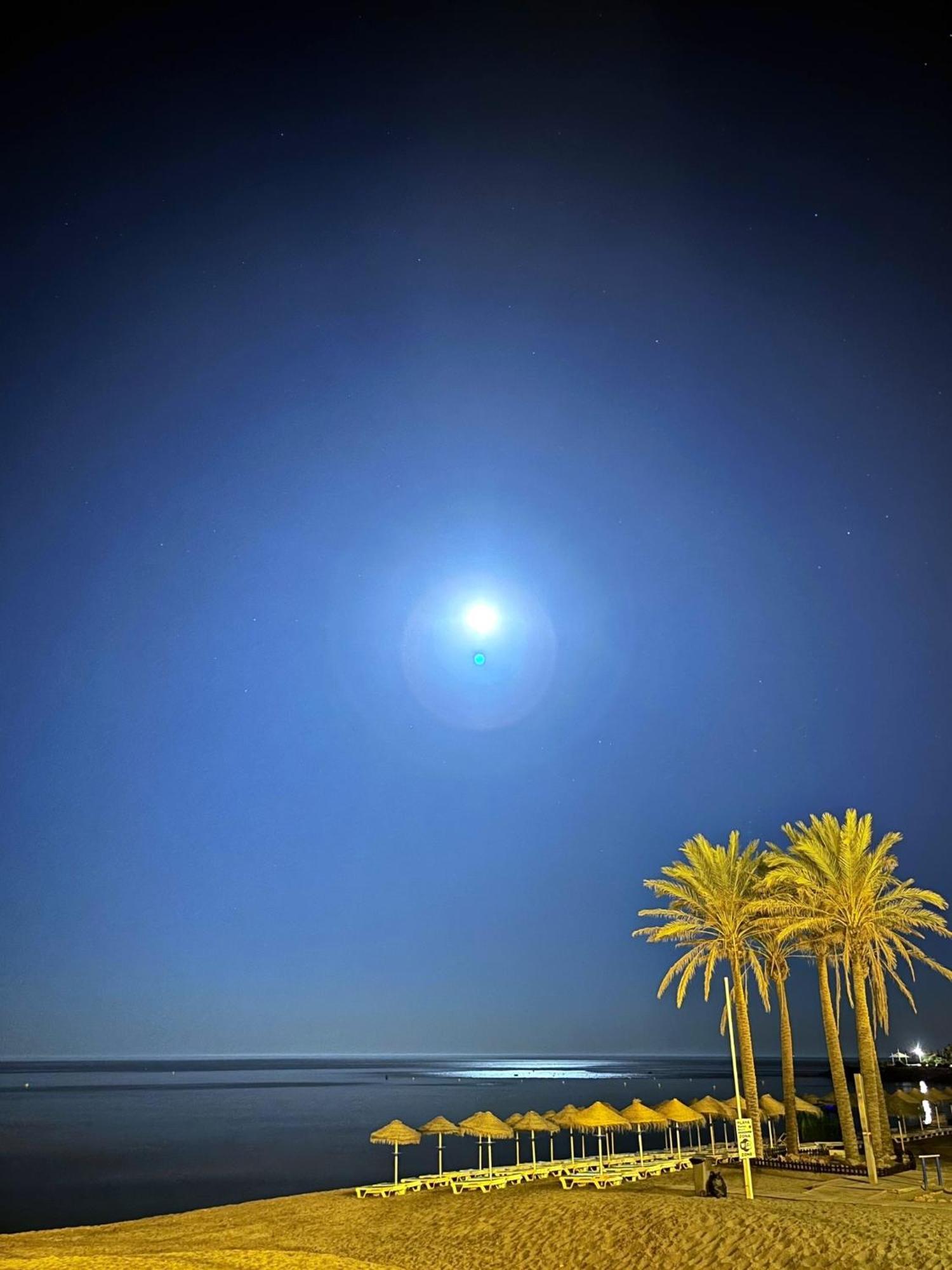 Aloha Playa Vistas Al Mar Appartement Benalmádena Buitenkant foto